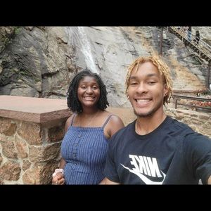 Meet your Posher, Maya